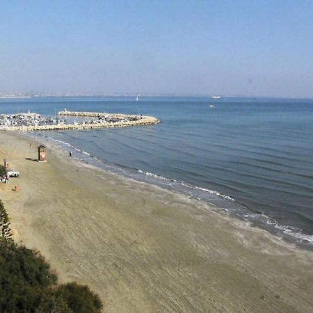 Stadem Studios Larnaca Eksteriør billede